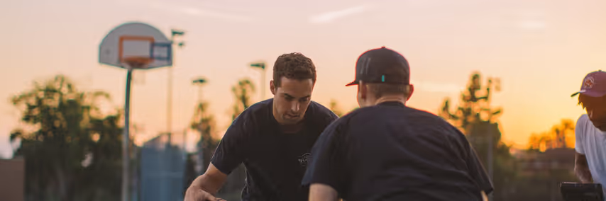 Venkovní trénink s partou: 8 způsobů, jak sportovat venku v létě 2026